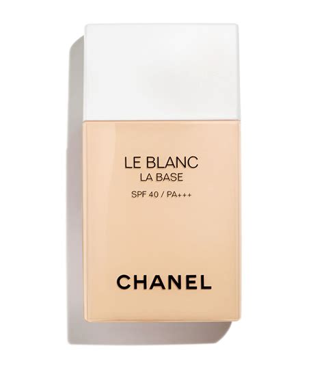 chanel blanc serum|chanel le blanc makeup base.